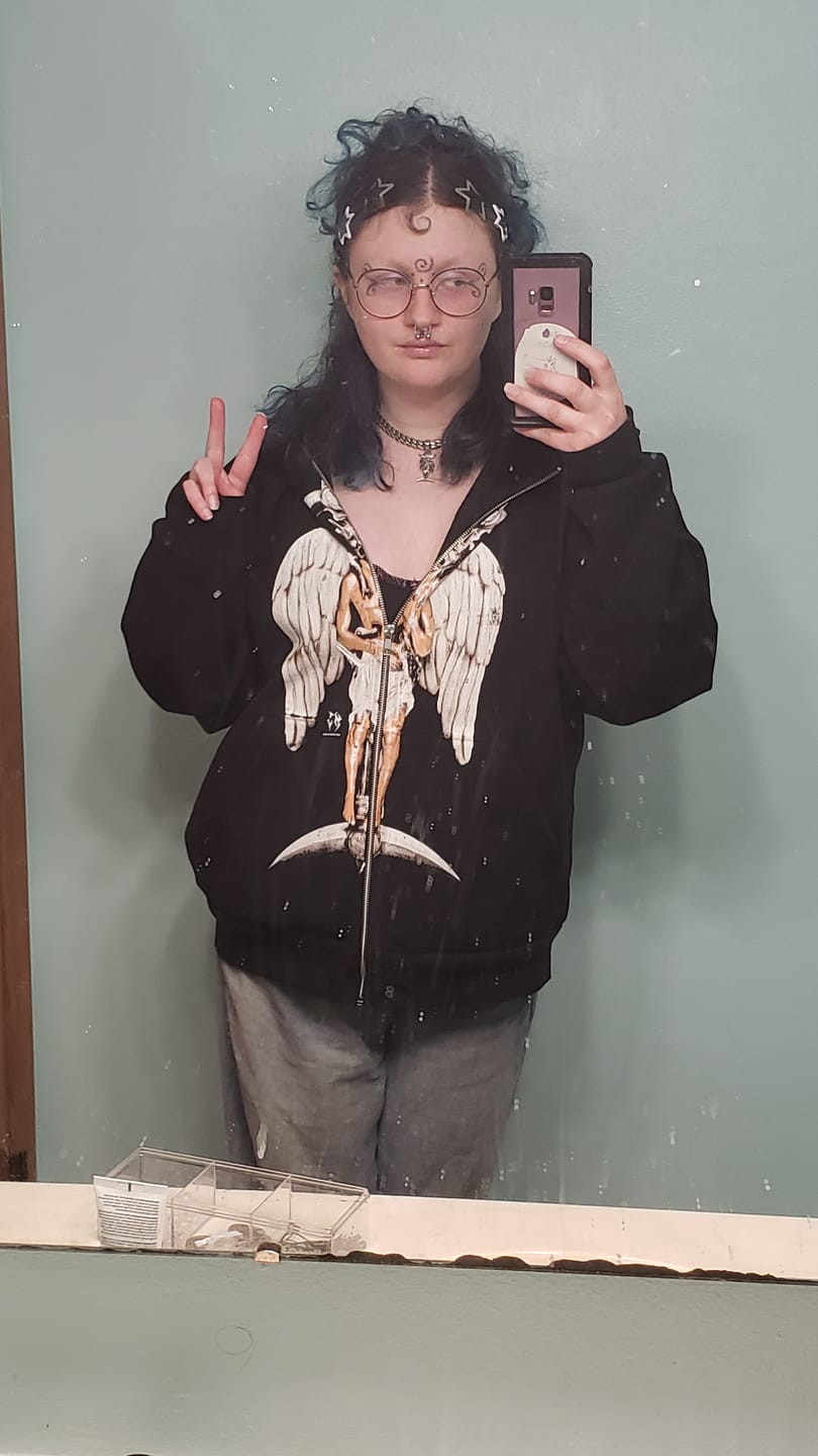 Customer photo review of ZODIAC HOODIES