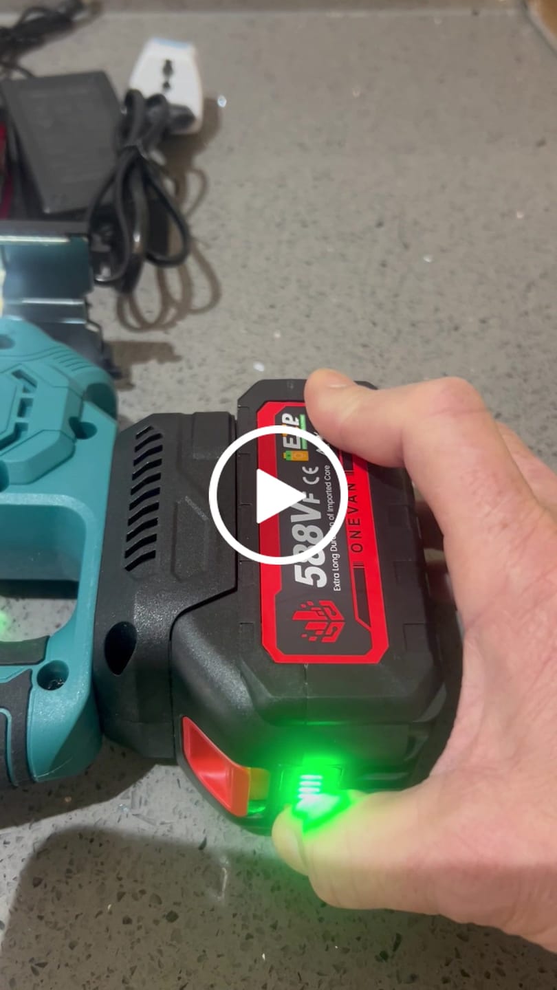 Customer video review of ONEVAN 30mm & 50mm Pruning Shears | 8" Chainsaw & 8" Pole Chainsaw | 510mm Hedge Trimmer Brushless Cordless 5‑Pc. Combo Kit