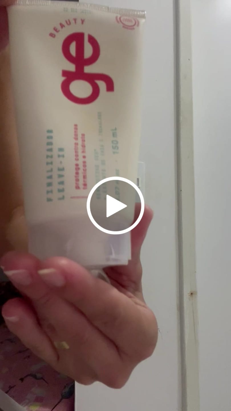 Customer video review of leave-in com proteção térmica