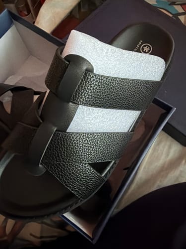 Customer photo review of Kalu Sandal - Solid Black