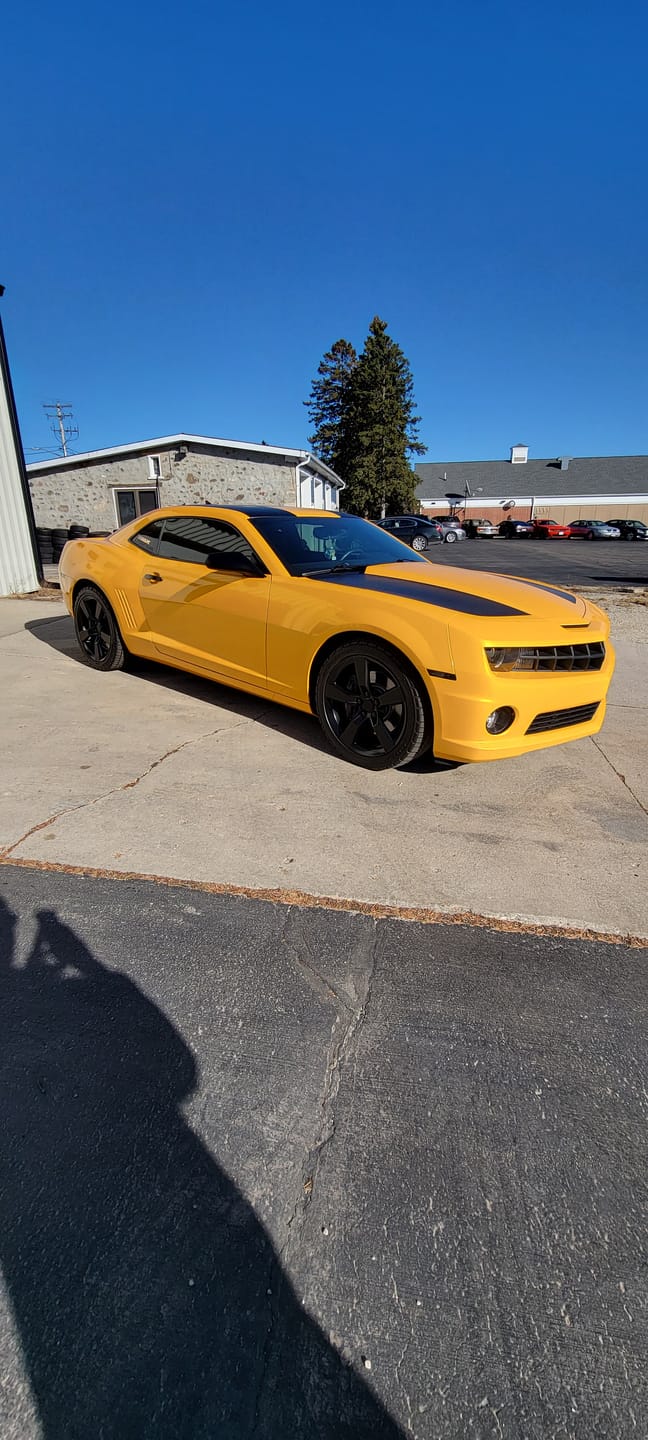 Customer photo review of Glossy Metallic Golden Yellow Vinyl Wrap