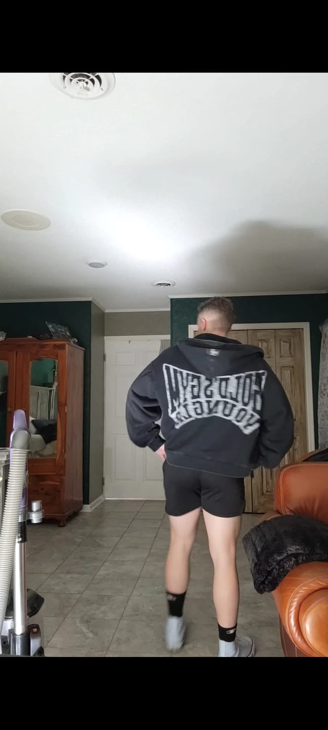 Customer photo review of 5162 - Golds Gym Throwback Zip-ups