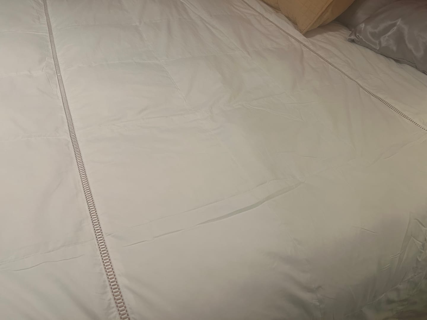 Customer photo review of Summer-Breeze Down Comforter (Ultra-Light & All-Natural)