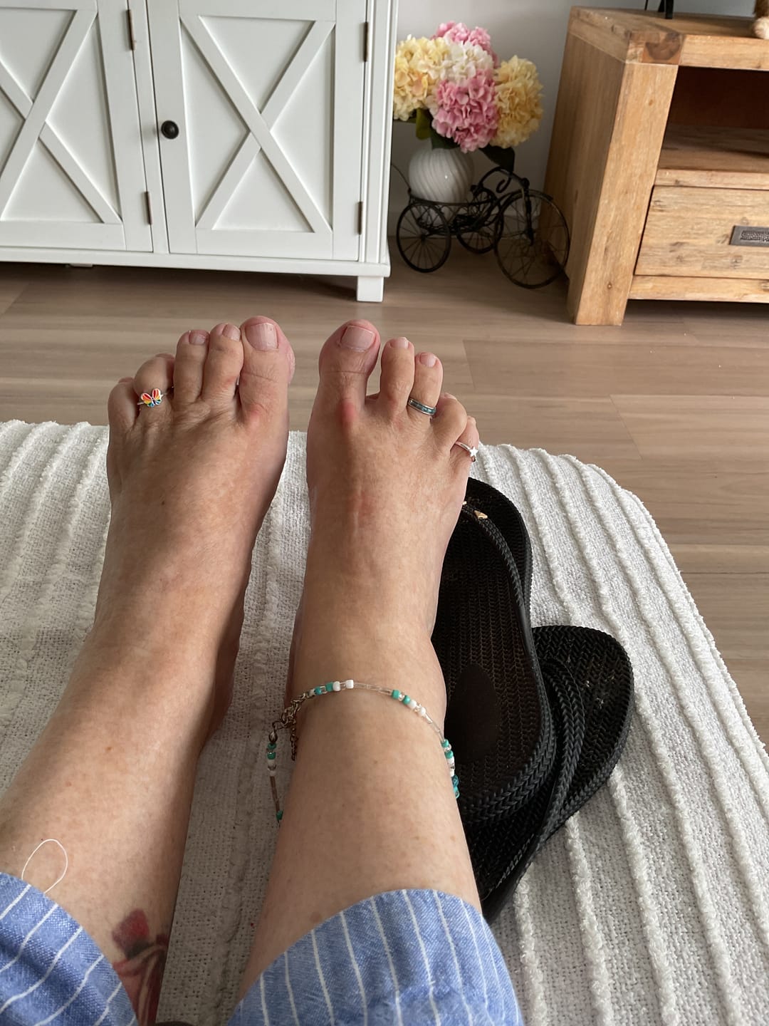 Customer photo review of Pacific Toe Ring