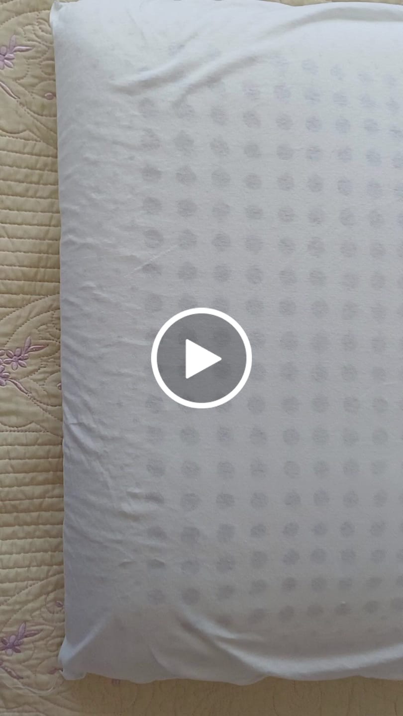Customer video review of Pernă Silva Latex