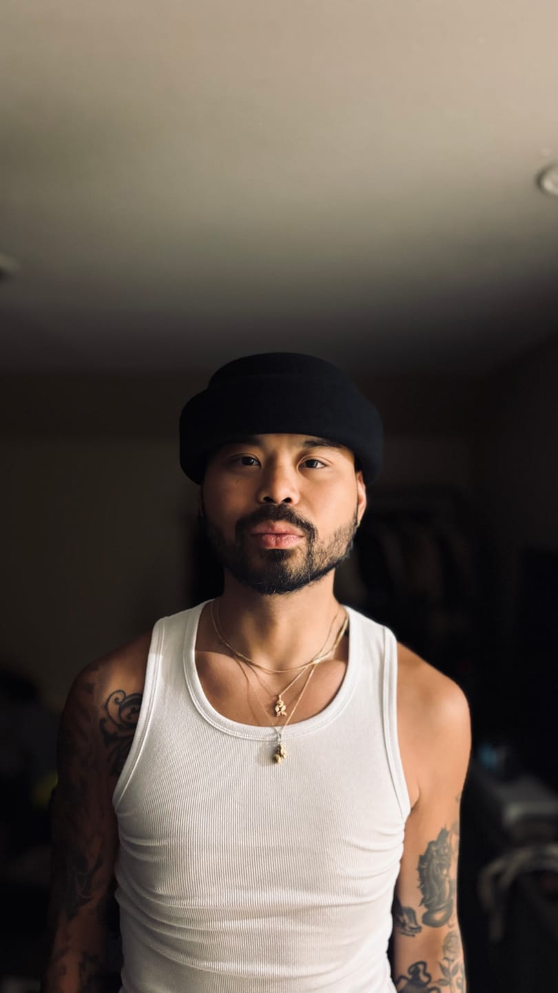 Customer photo review of London Pillbox Hat - Black
