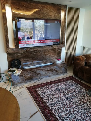 Customer photo review of Plaque Mural PVC Imitation Marbre – Onyx Cuivré Royal 260 x 120 CM