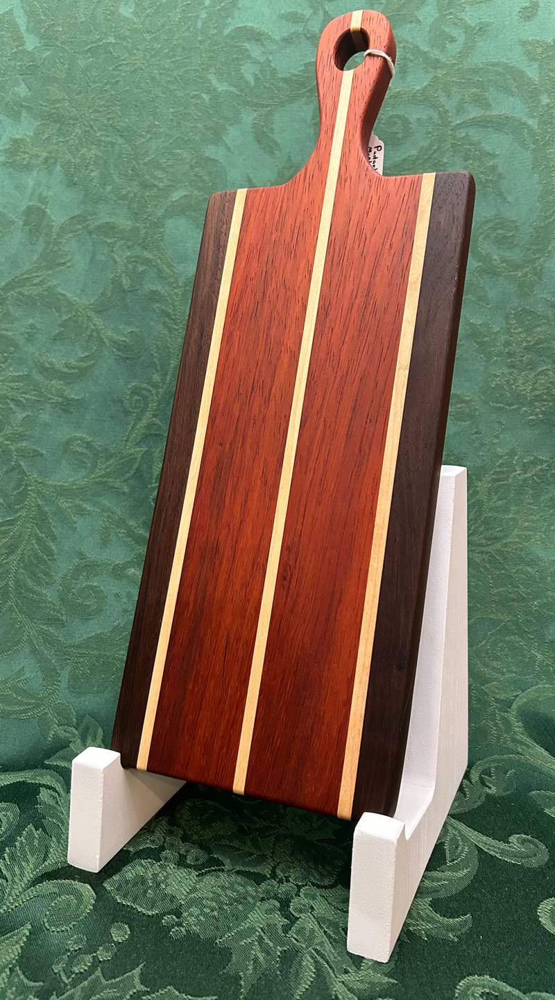 Customer photo review of 7.4x6.5 Cutting Board Stand Acrylic Router Template - Style 1