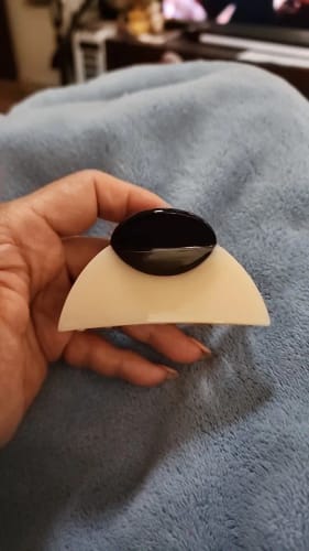 Customer photo review of Acetate Patchwork Hair Claw Clip – Medium