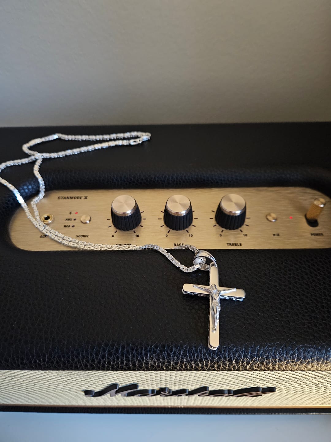 Customer photo review of Kejsar Kors Hängsmycke - 925 Silver