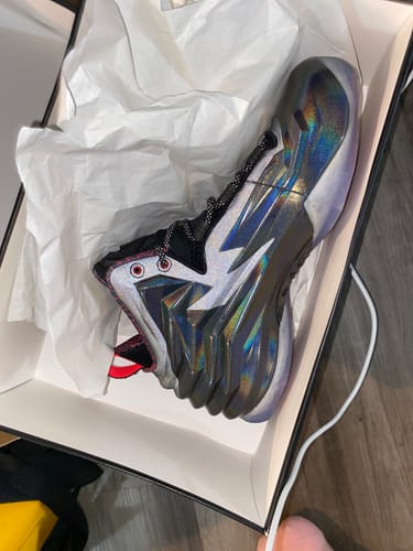 Customer photo review of Chuck Posite Purple Haze SIZE 9M/10.5W