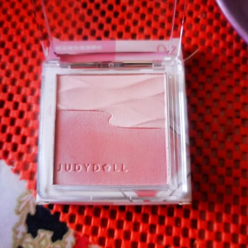 Customer photo review of JUDYDOLL Satin Glow Blush