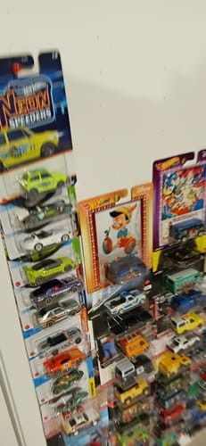 Customer photo review of 2025 Hot Wheels Neon Speeders 70 Honda n600