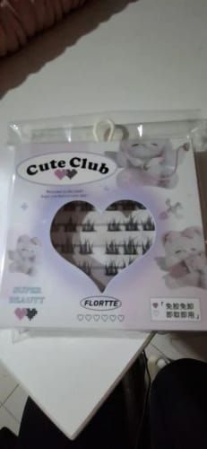 Customer photo review of FLORTTE Glue-Free False Eyelashes