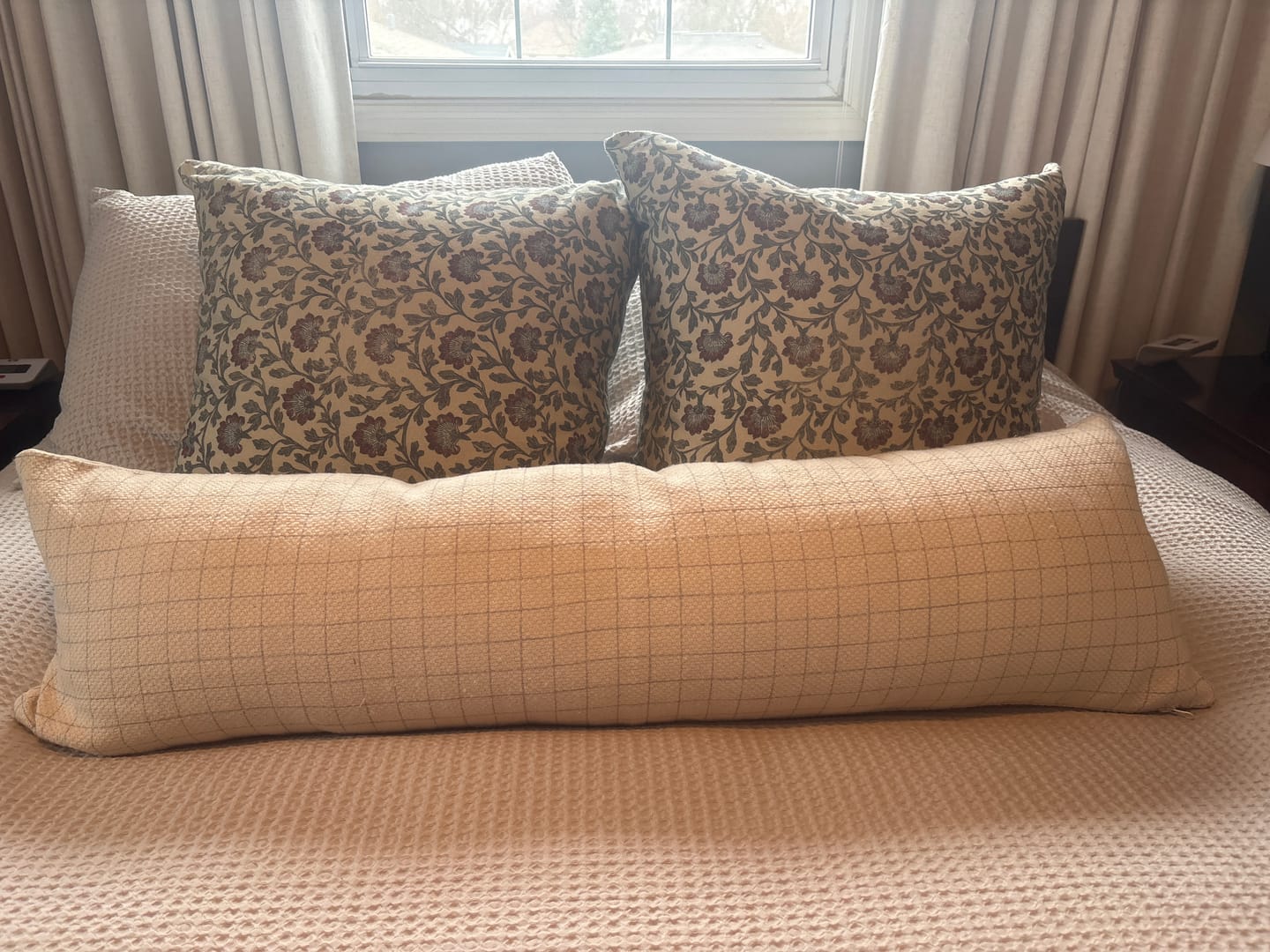Customer photo review of Clem in Multicolor - 18" | 22"