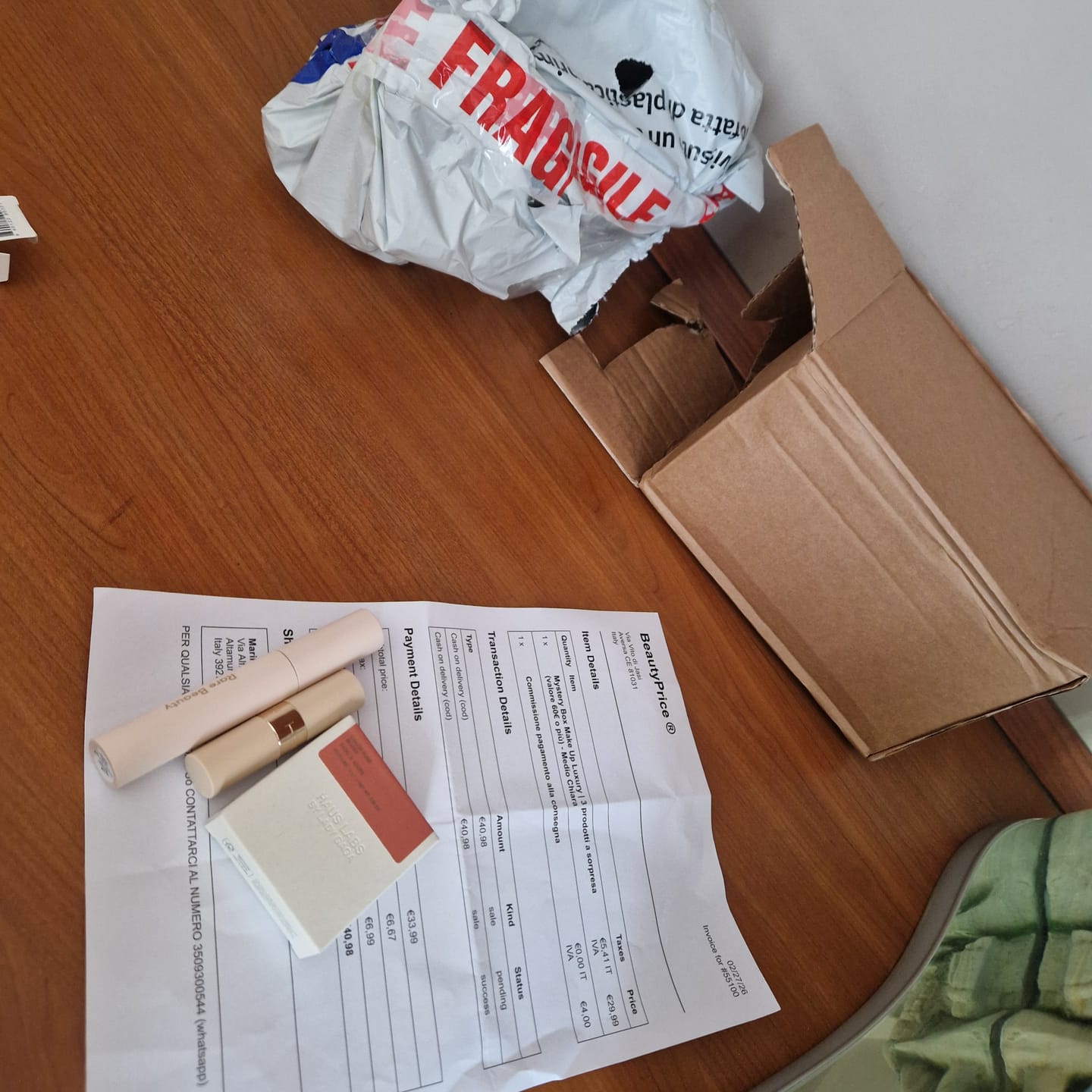 Customer photo review of Mystery Box Make Up Luxury | 3 prodotti a sorpresa (valore 60€ o più)