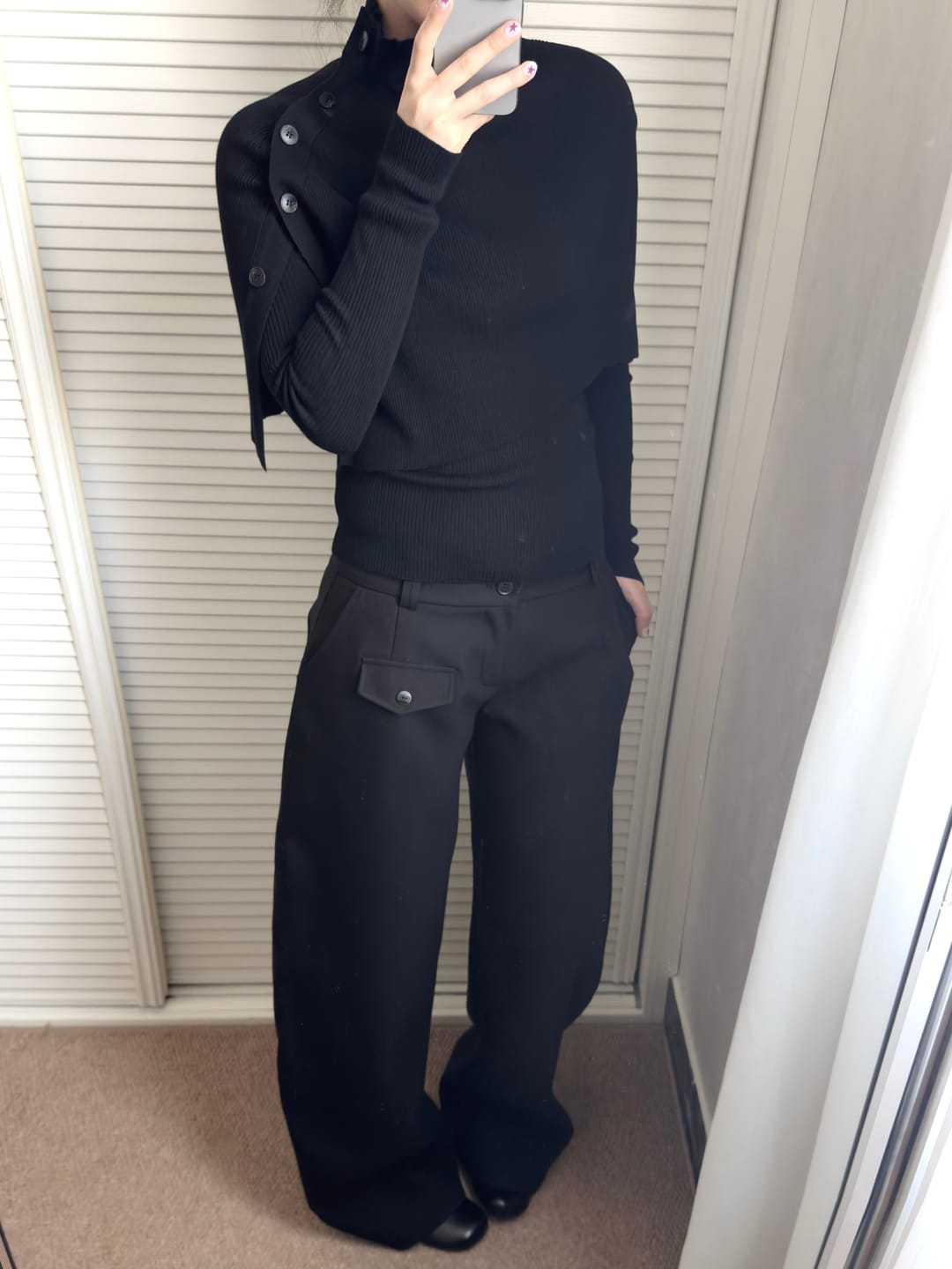 Customer photo review of IAMXIAA Knit Cape & Ribbed Base Top Two-Piece Set