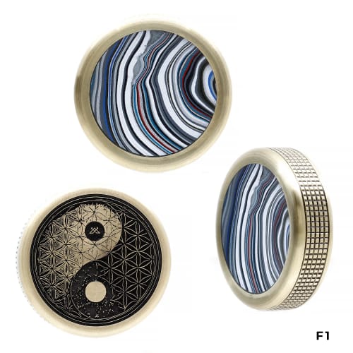 Customer photo review of Worry Tao