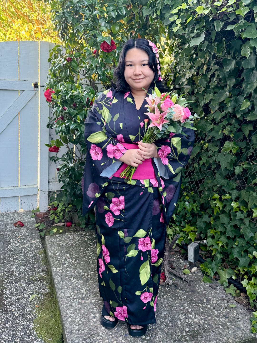 Customer photo review of Yukata Kimono EXTRA Plus Size - Pink Flowers in Black (Style #1010)