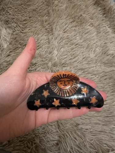 Customer photo review of Acetate Quirky Cartoon Hair Claw Clip - Medium