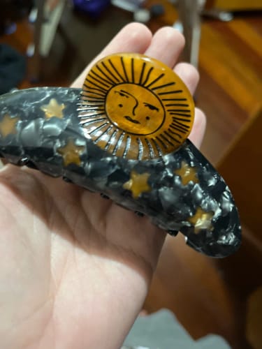 Customer photo review of Acetate Quirky Cartoon Hair Claw Clip - Medium