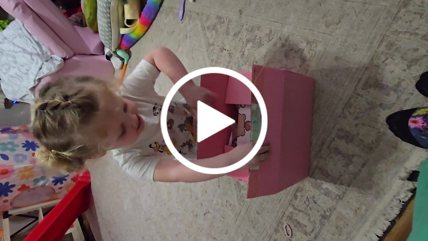 Customer video review of 【MYSTERY SCOOP】Mi.nnie & Mic.key Mystery Scoop Mystery Box Free Shipping