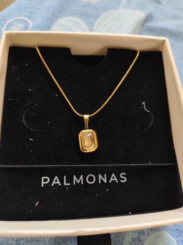 Customer photo review of Everyday Exquisite Yellow Stone Gold Necklace