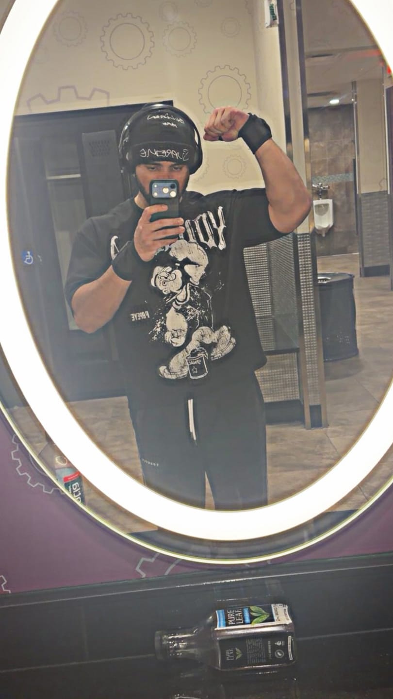 Customer photo review of 4195 - Popeye Tees