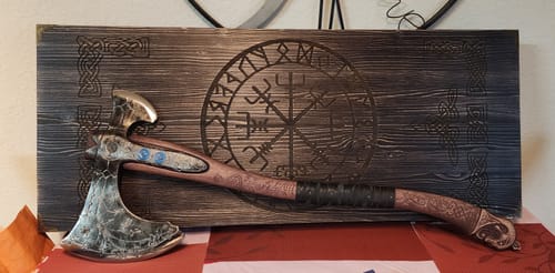 Customer photo review of Hand-forged "Ragnarok Kratos axe" with carved handle and Glow-in-the-Dark Runes