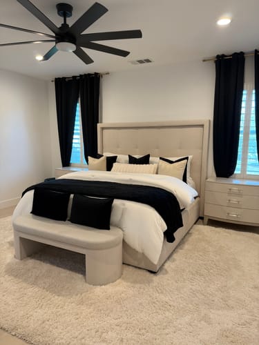 Customer photo review of MarshMellow Double-Stuffed Comforter