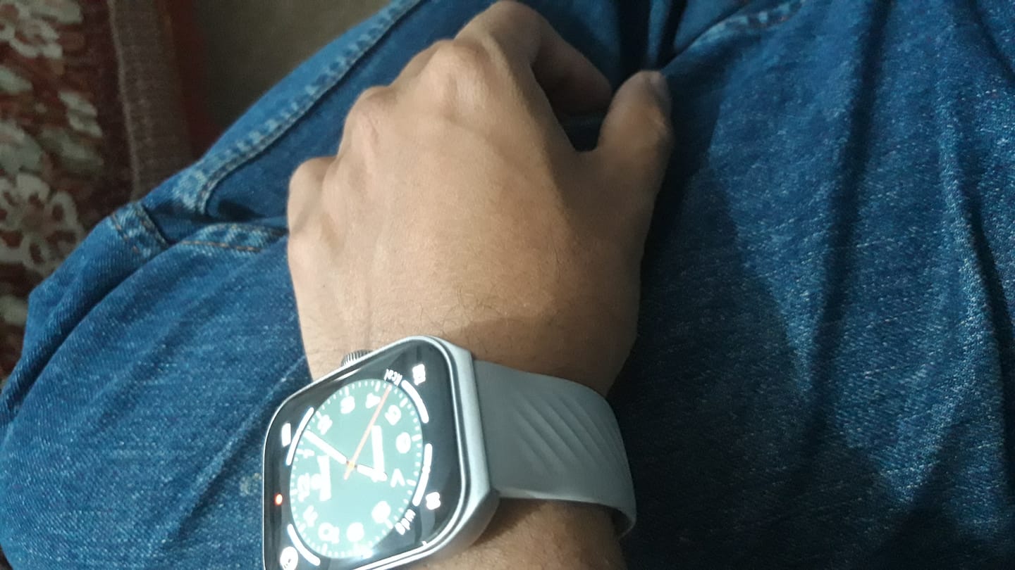 Customer photo review of Prestige Smartwatch