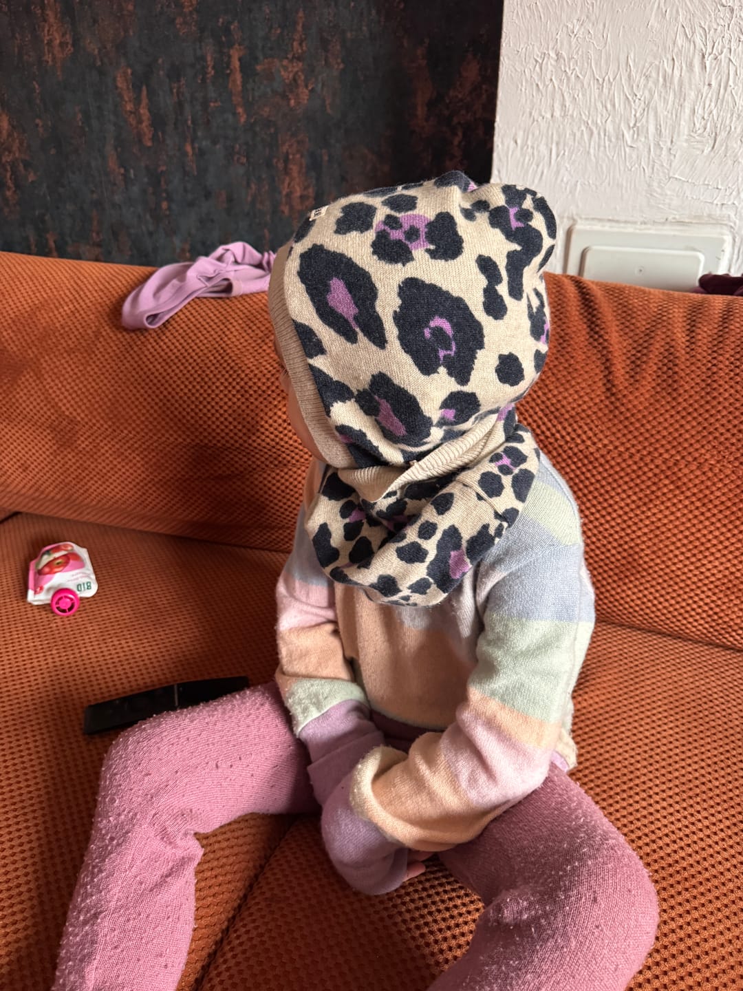 Customer photo review of Upcycling Kaschmir Kapuzenschal Rot