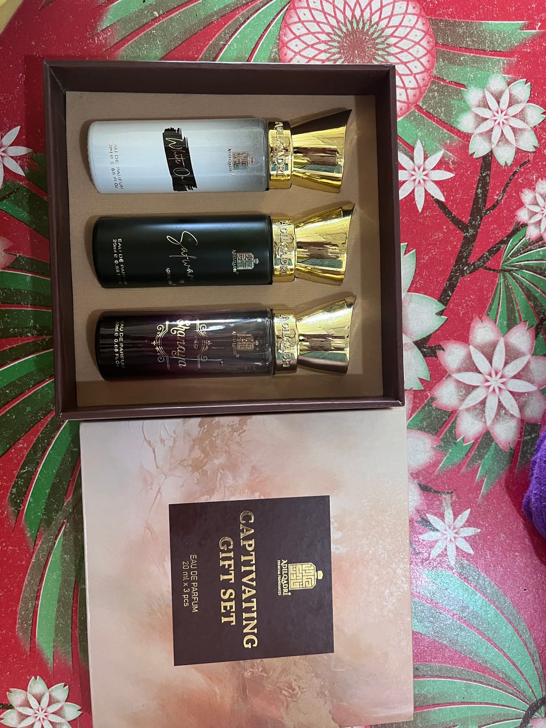 Customer photo review of Captivating Trio 3 Pcs Set Of Premium Perfume Spray