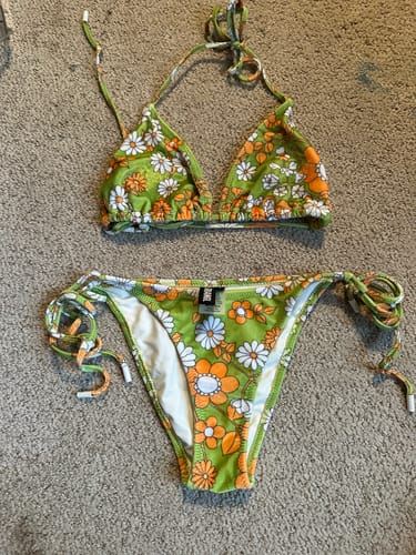Customer photo review of Assorted Swimwear Secondhand Wholesale