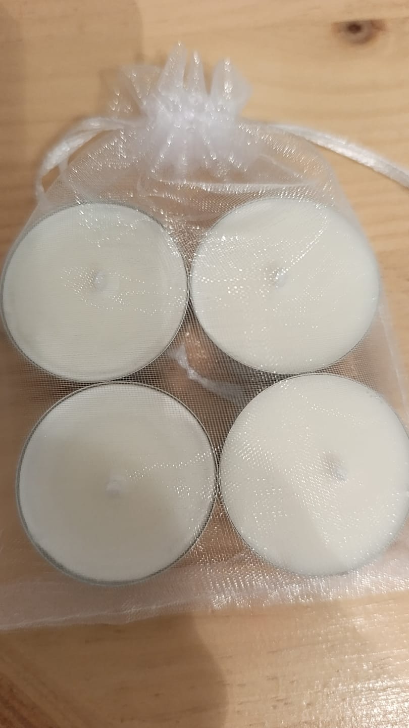 Customer photo review of MECHAS PARA VELAS DE TÉ