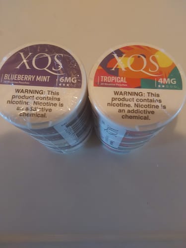 Customer photo review of Tropical Nicotine Pouches