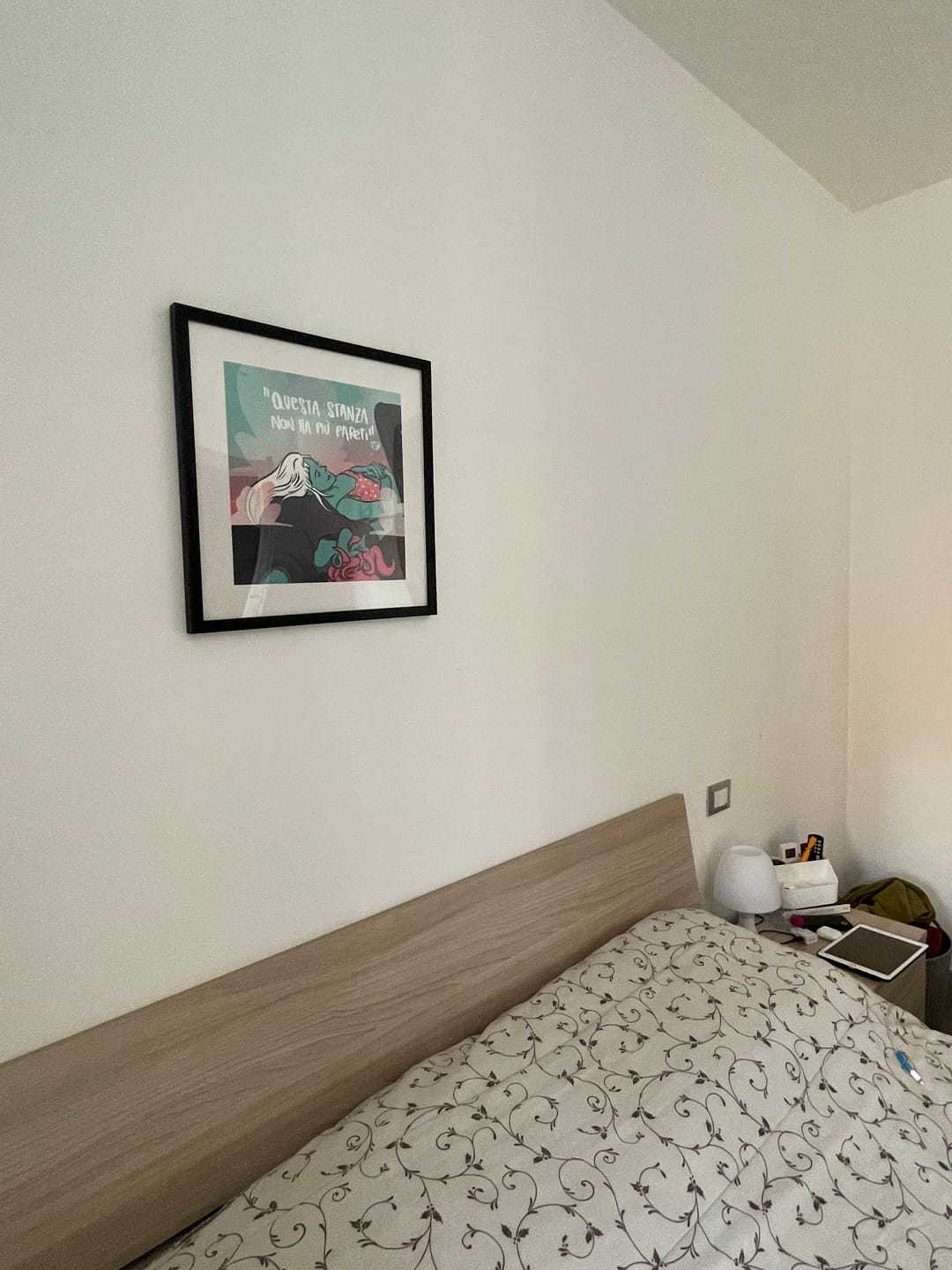 Customer photo review of Stampa su Cartoncino - Questa Stanza Non Ha Più Pareti