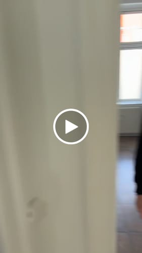 Customer video review of Komfortstrømper