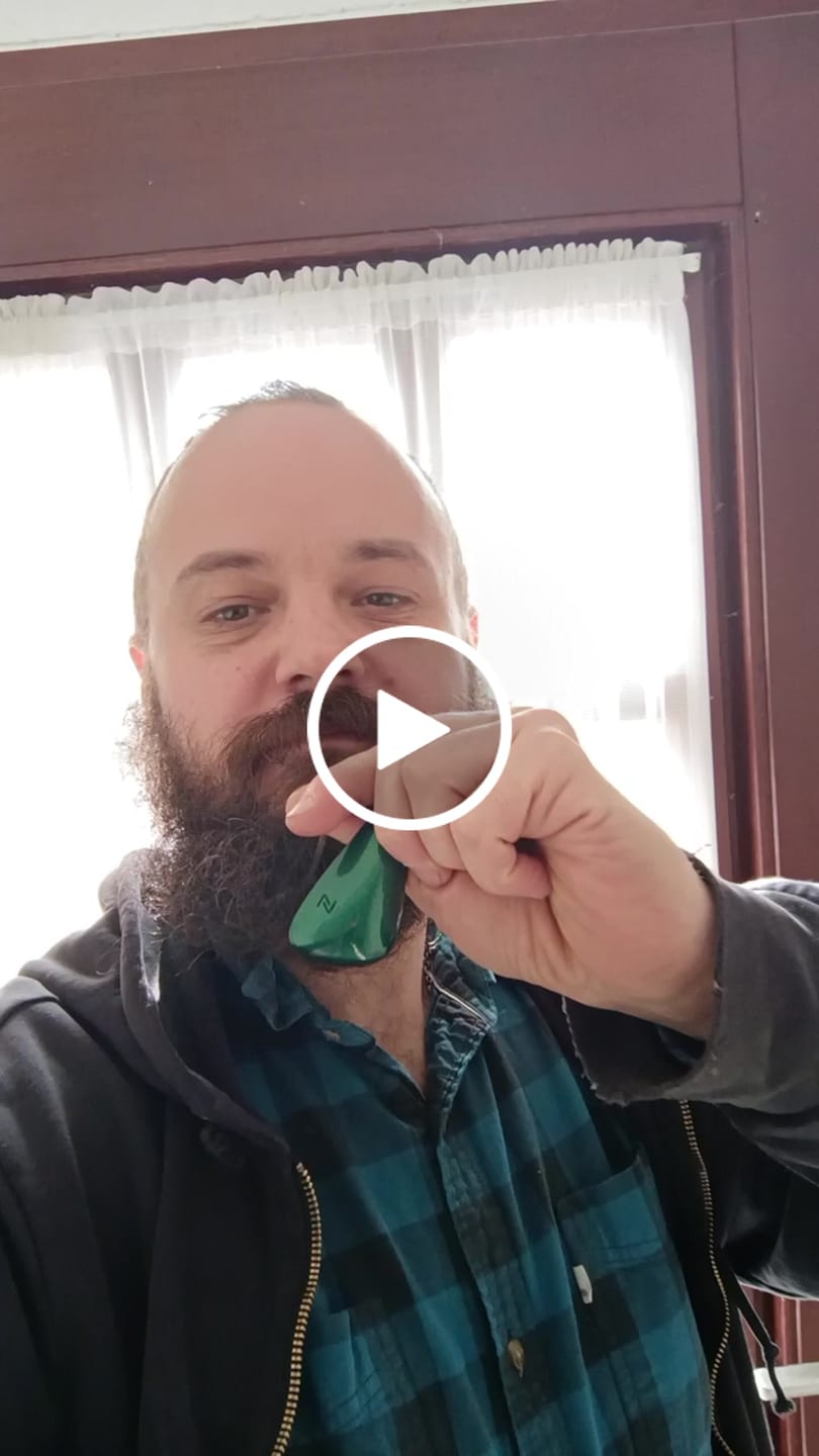 Customer video review of Neutrinocraft® Amulett