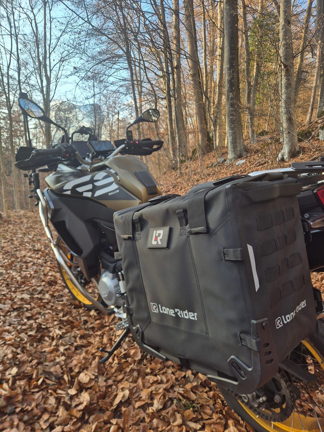 Customer photo review of MotoBags – Semi-Rigid Motorcycle Bags