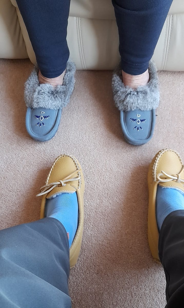 Customer photo review of Men's Fleece Lined Leather Moccasins