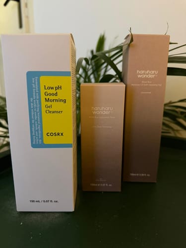 Customer photo review of COSRX – Low-pH Good Morning Cleanser, 150ml