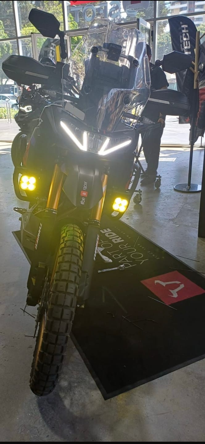 Customer photo review of DL4 DRIVING LIGHT PODS W/ DATADIM TECHNOLOGY