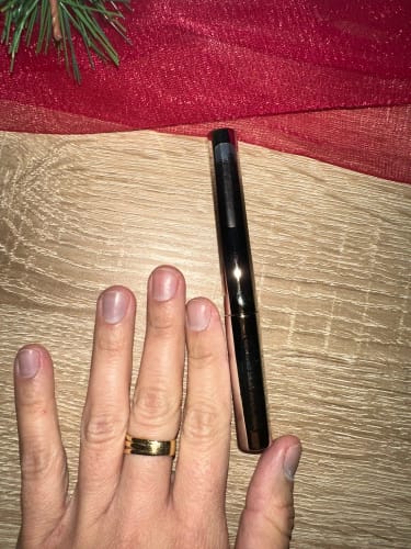 Customer photo review of JUDYDOLL Feather Lash Iron Mascara