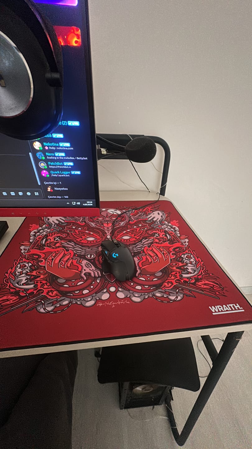 Customer photo review of ATK Blazing Sky Ghost Karbon Fiber Wireless Mouse