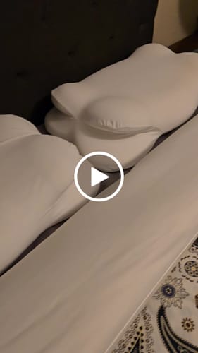 Customer video review of Mellow CloudAlign™ Pillow