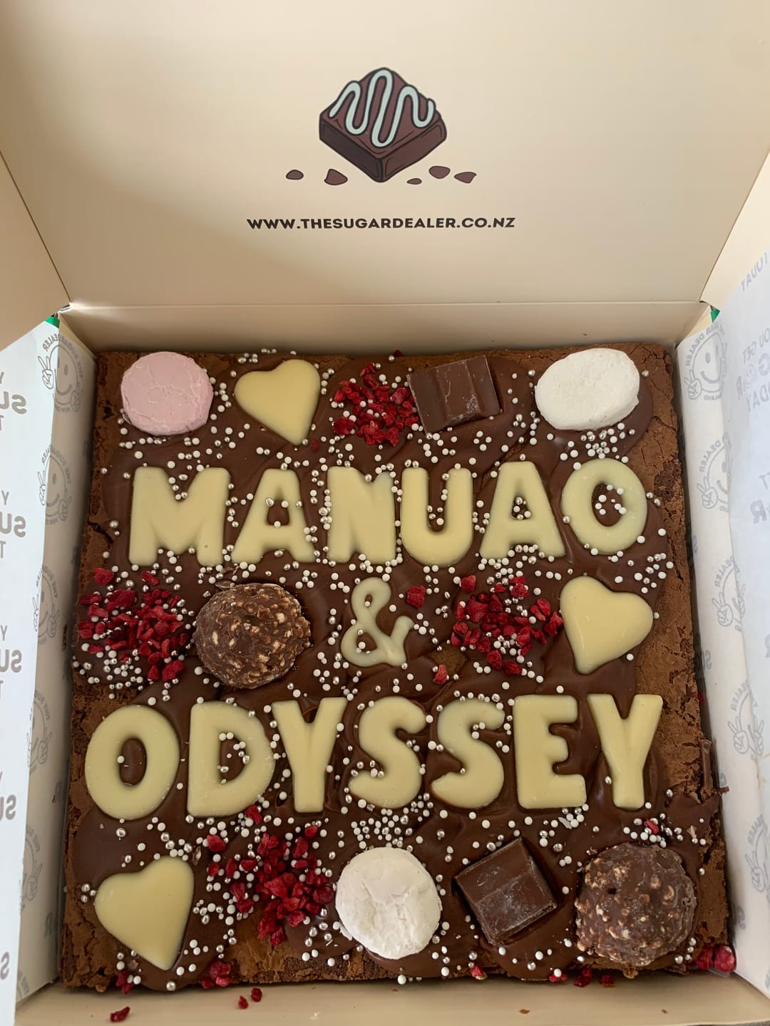 Customer photo review of Custom message heart brownie