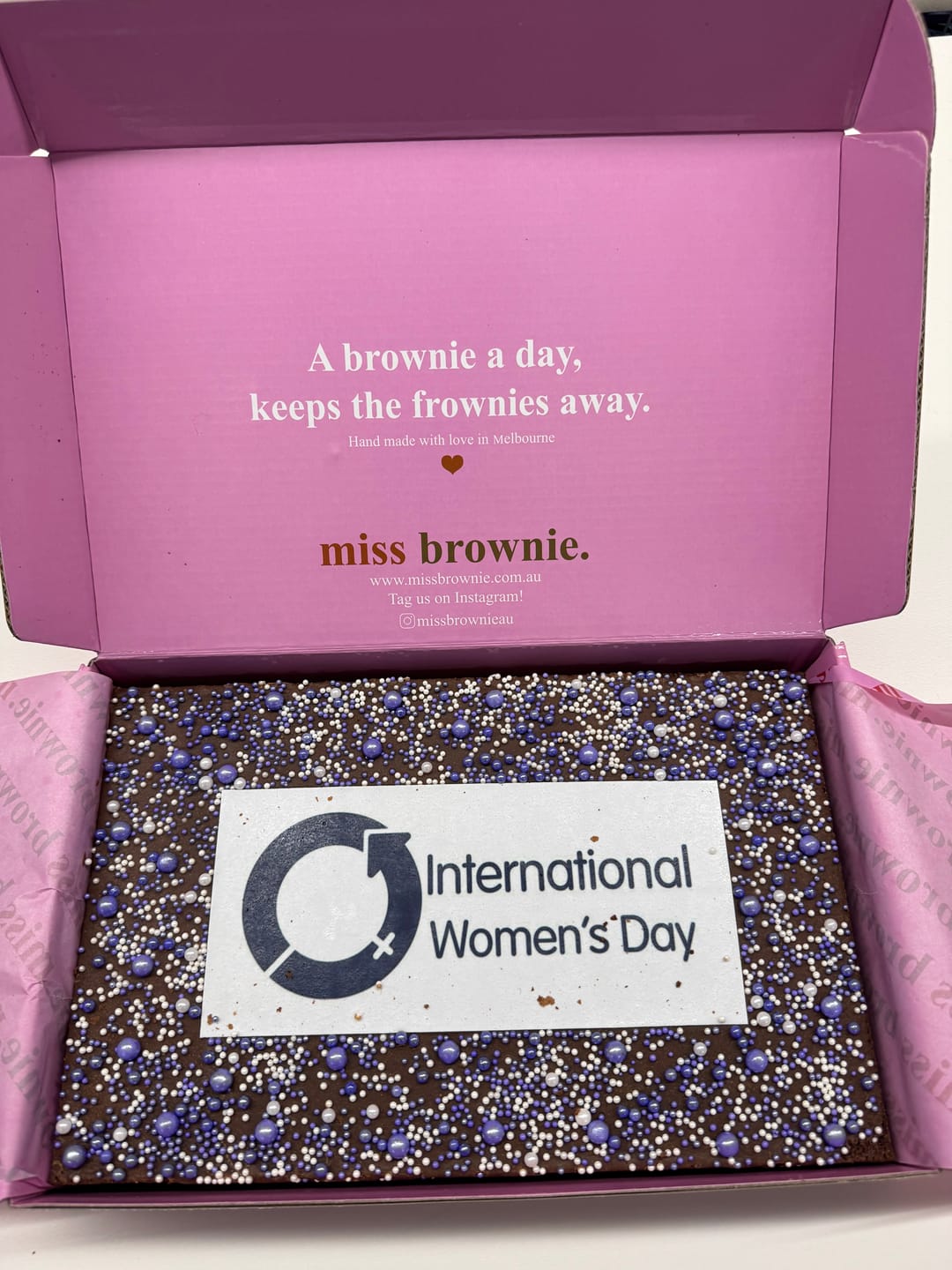Customer photo review of Image Brownie · Large