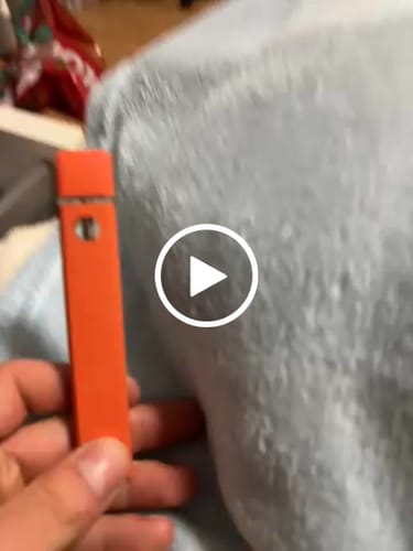 Customer video review of ROLLZ THCA Vape – approx. 800 puffs (90/10) | 2ml