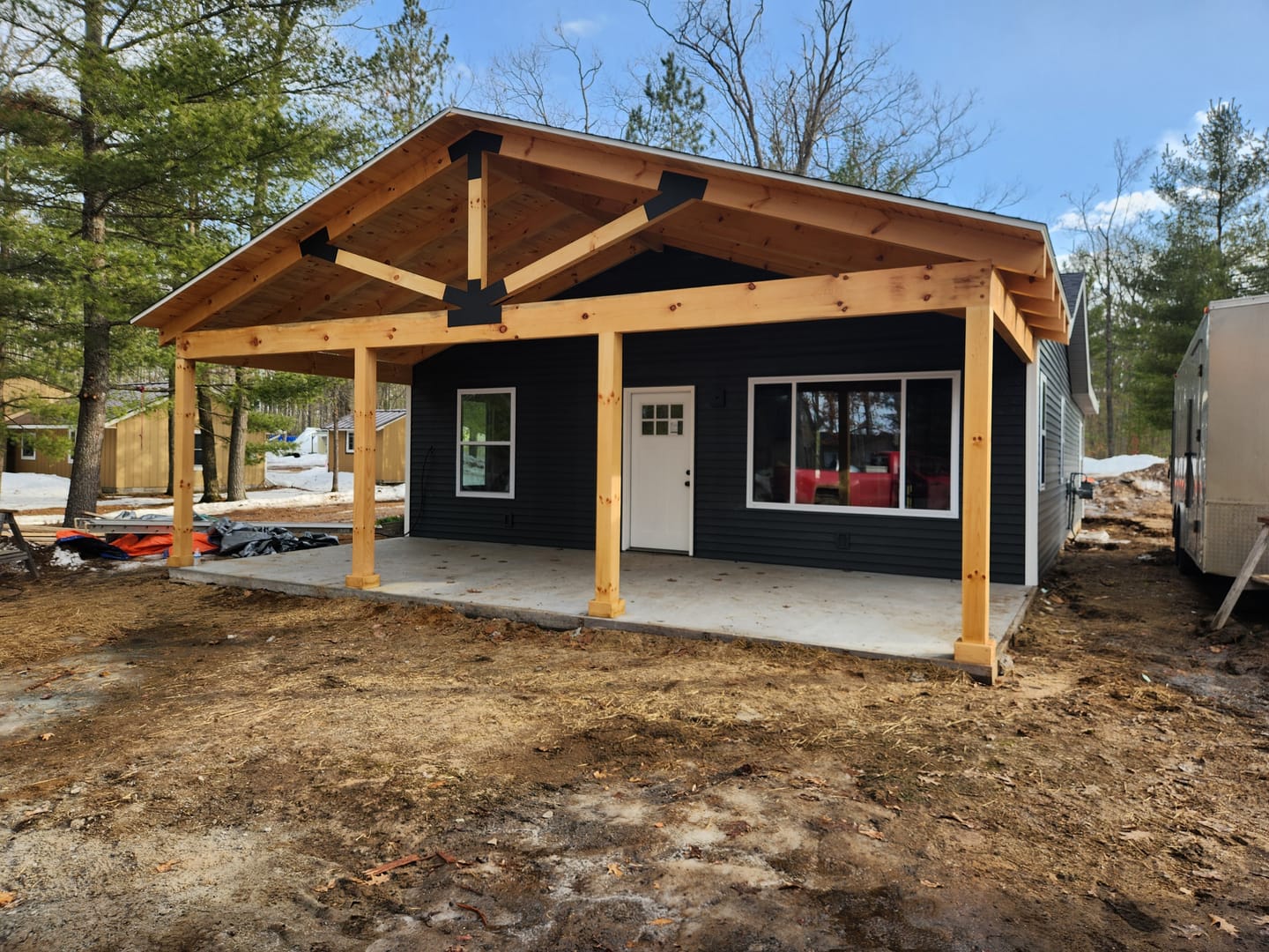 Customer photo review of 6 inch truss plate set for 8 inch beams - King post with diagonals - overhang ends - square